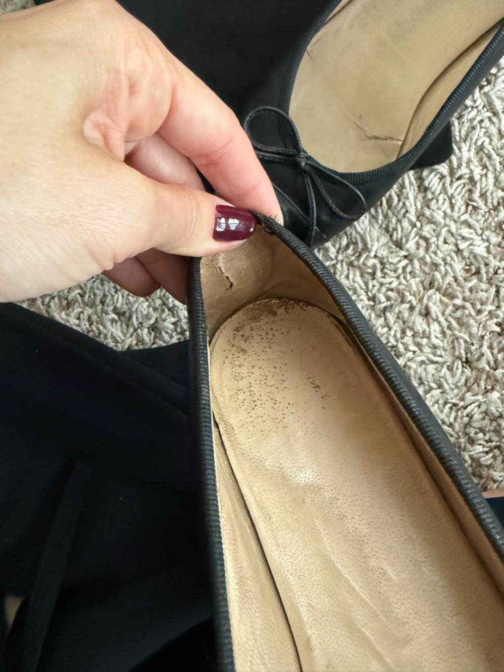 CHANEL Black Leather Ballet Flats with Bow and CC Cap Toe - Picture 6 of 13